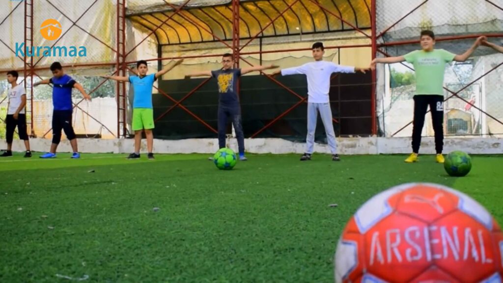 اكتشف كيف تسهم رياضة كرة القدم في دعم 50 طفلًا يتيمًا مع منظمة كرماء. نشاط رياضي يعزز الصحة والثقة. كن جزءًا من التغيير وتبرّع الآن.